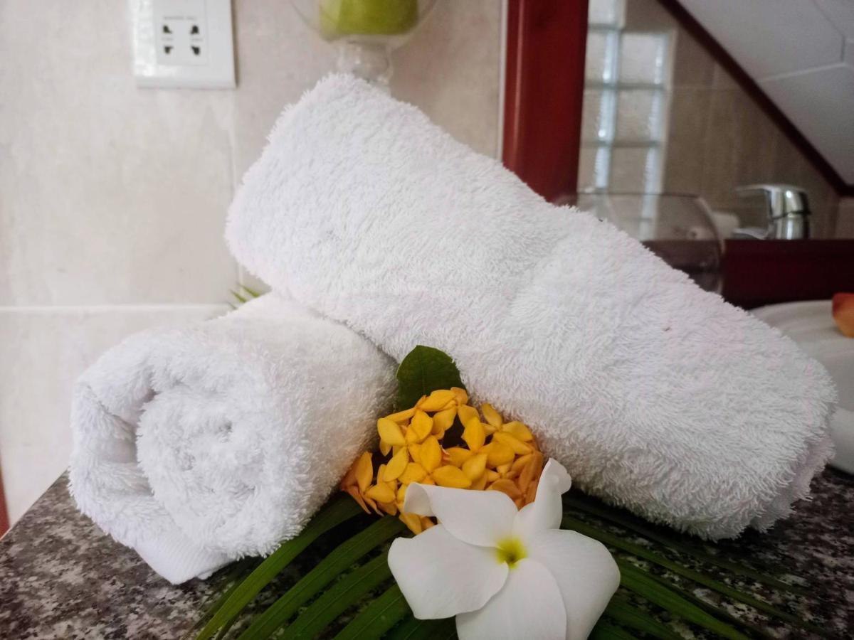Badamier Self-Catering Apartment ลาดิก ภายนอก รูปภาพ